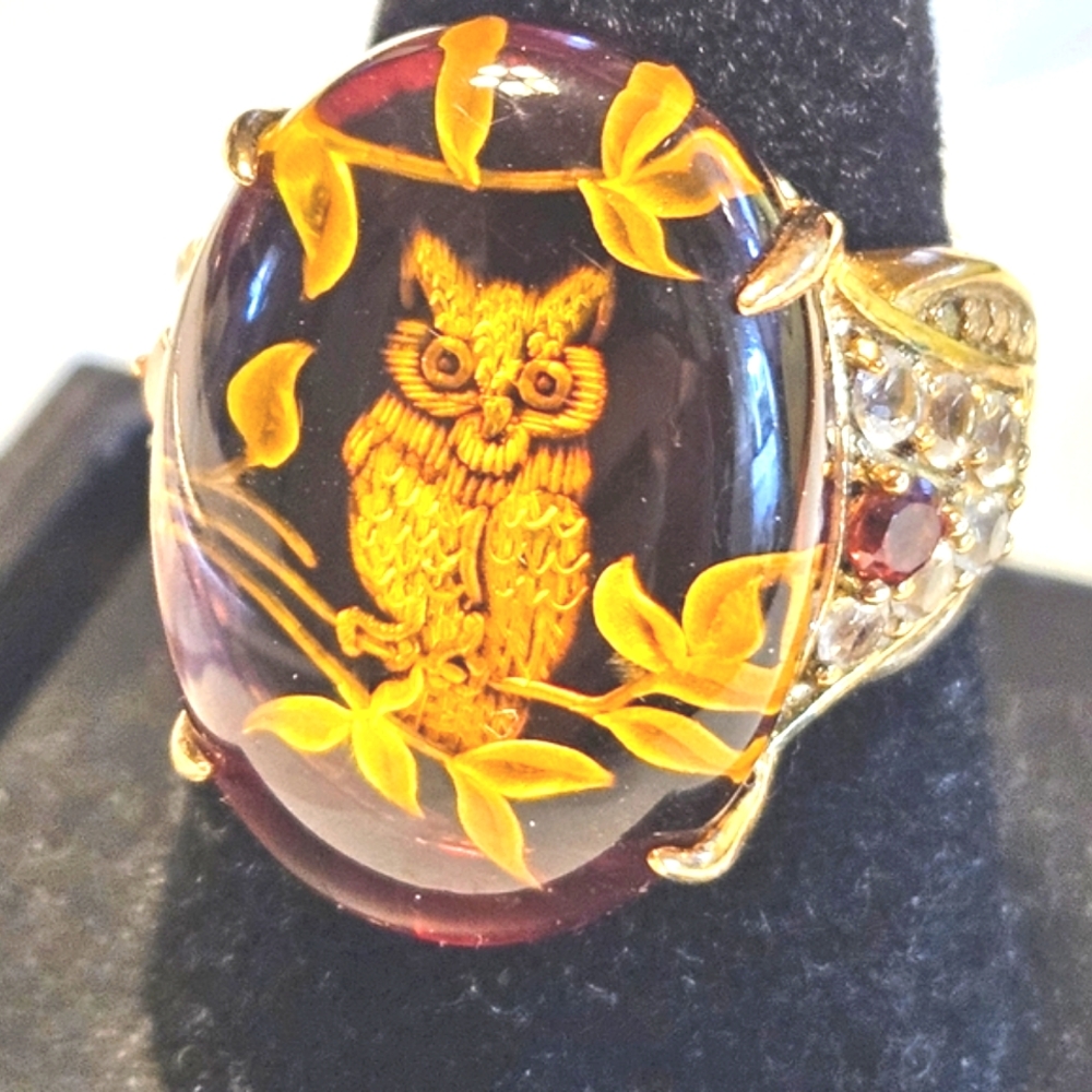 Carved Owl in Amber Acrylic with Cubic Zirconia Sterling Silver Ring Size 10